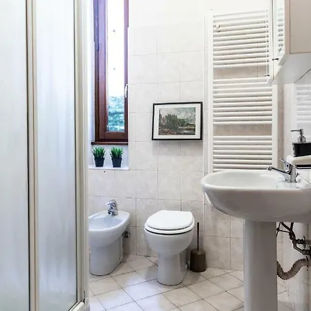 Airguest Central Station Perfect Flat